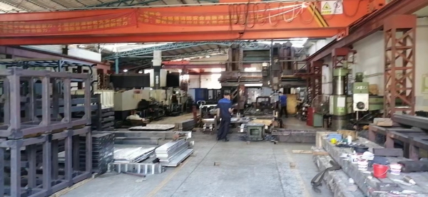 大型龍門(mén)銑加工（10米）